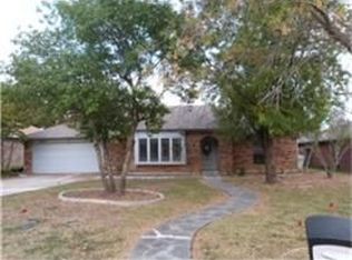 4205 Pleasant Oaks Ct, Arlington, TX 76016