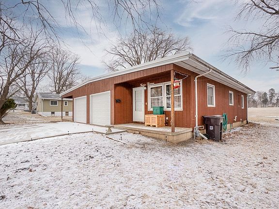 2nd image of 1213-1215 Higby Dr