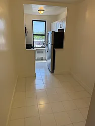 71-11 Yellowston Boulevard, #7R