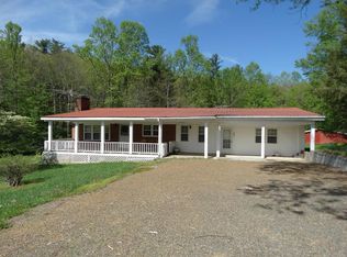 322 Spencers Mill Rd, Hillsville, VA 24343