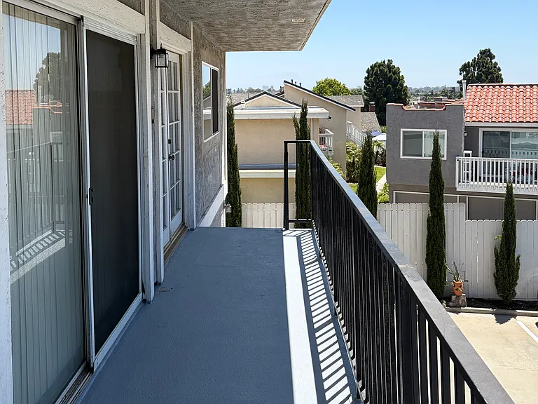 5152 Dunbar Dr #D — Photo 5