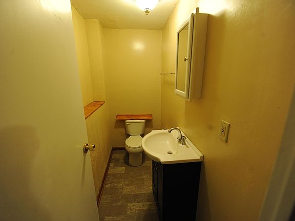 5th image of 6801 Centennial Dr
