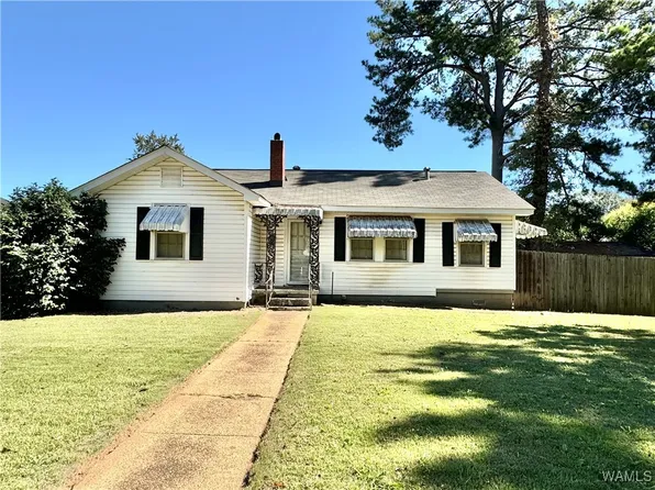 2311 27th Ave, Northport, AL 35476