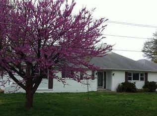 4547 S McCullough Ave, Springfield, MO 65804