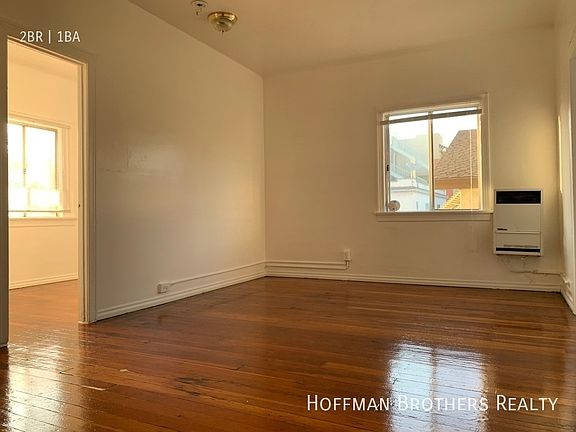 4th image of 1621 N Mariposa Ave #100