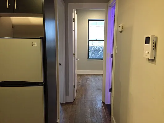 Rented by Premier Metro Realty Corp | media 16