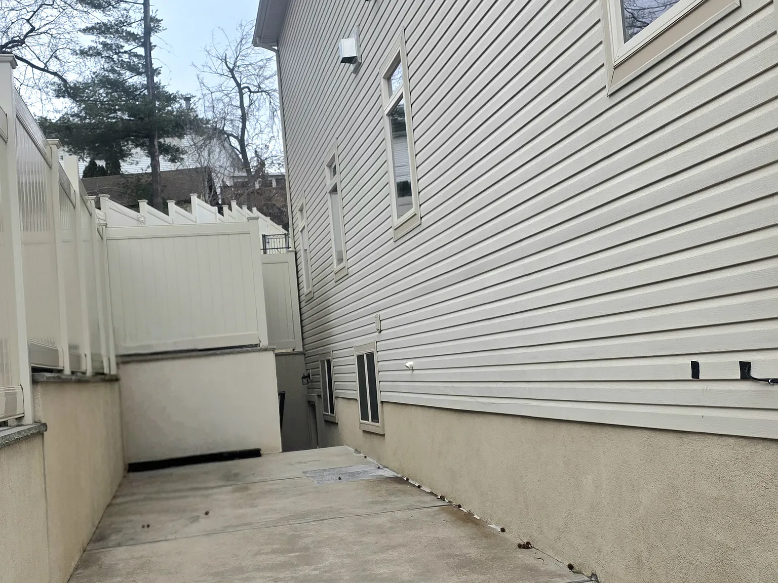 1 bed, 600 sqft, $1,500 — Photo 3