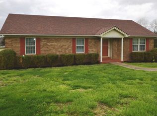 841 E Lexington St, Harrodsburg, KY 40330