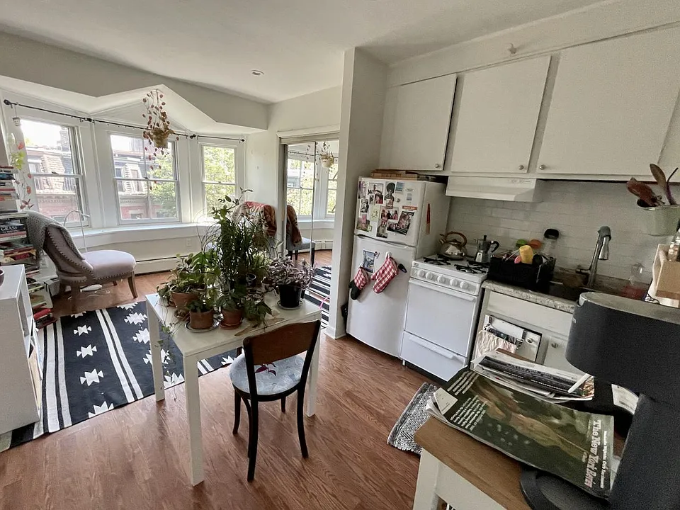 107 Chandler St #4F