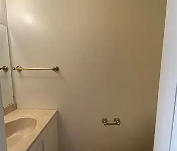 5700 Baltimore Dr #208 — Photo 10
