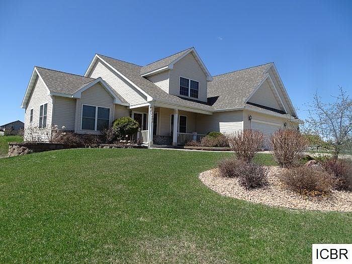 1st image of 5499 Coral Ln