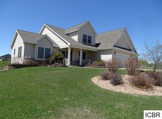 5499 Coral Ln, Mountain Iron, MN 55768
