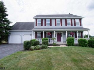 94 Saddle Ridge Rd, Port Matilda, PA 16870