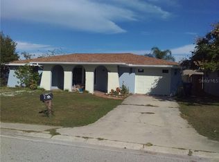 7449 Live Oak Ln, New Pt Richey, FL 34653