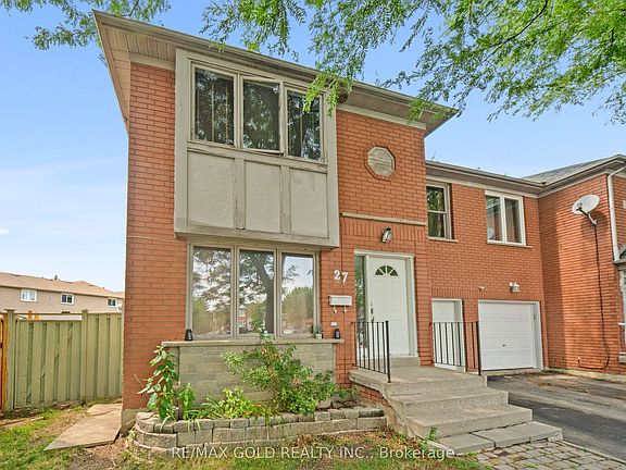 5th image of 27 Lofty Pines Pl