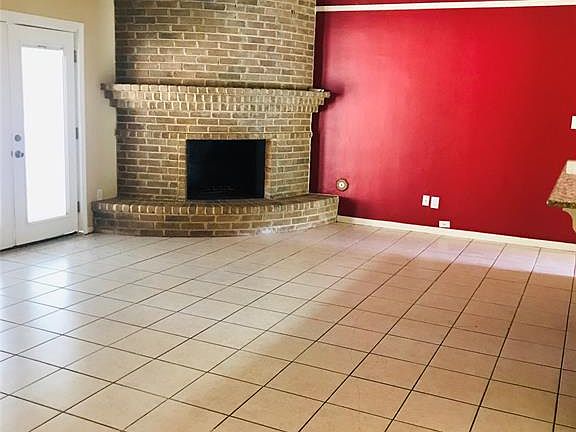 2nd image of 2409 Goodrich St