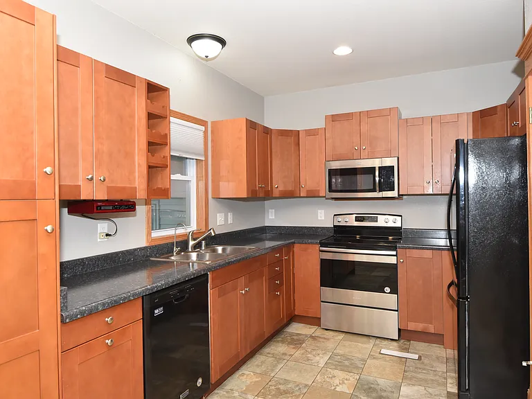 W330N4339 Lakeland Dr #A — Photo 6