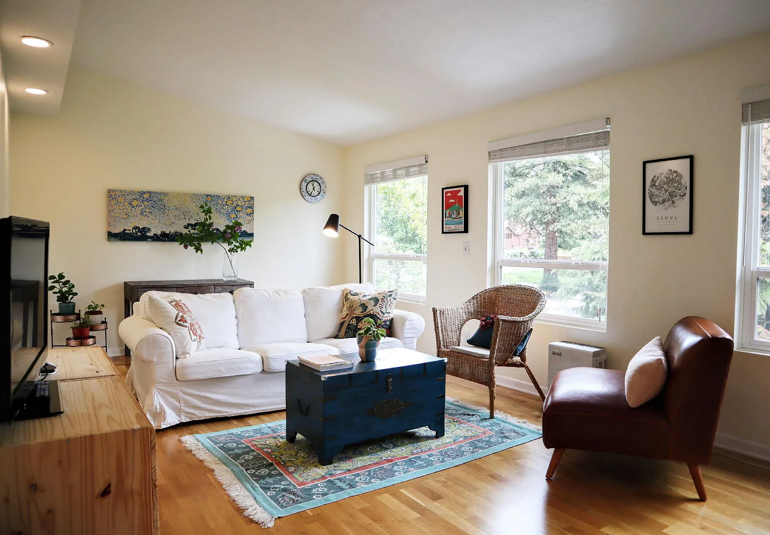 3 bed, 2.0 bath, $2,750 — Photo 2