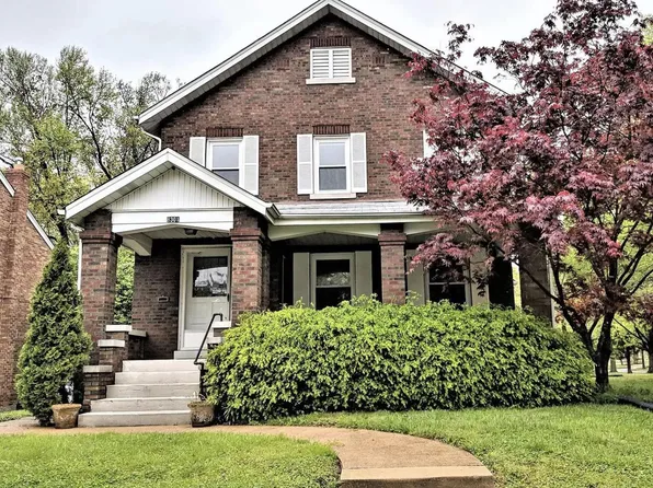 8301 Ardsley Dr #B, Saint Louis, MO 63121