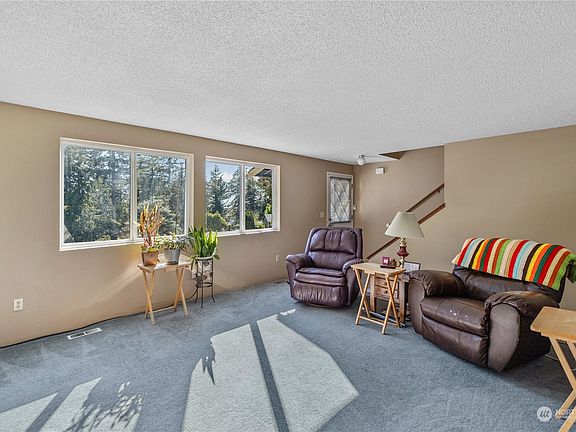 4th image of 46226 287th Avenue SE