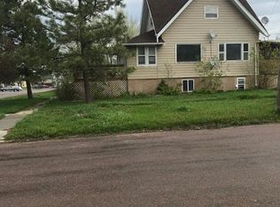 342 Jefferson St, Winner, SD 57580