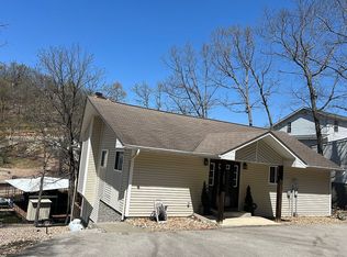 1403 Ginger Rd, Lake Ozark, MO 65049