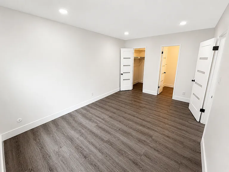 5550 Denny Ave, LLC — Photo 6
