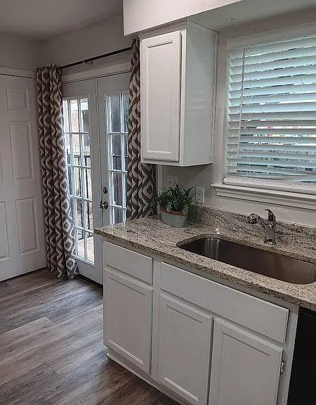 8402 Fathom Cir #107 — Photo 6