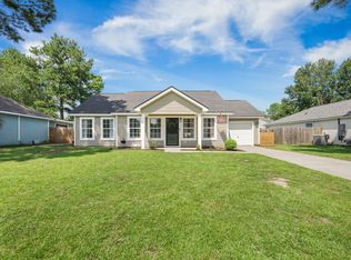 9873 Levenshall Dr, Ladson, SC 29456