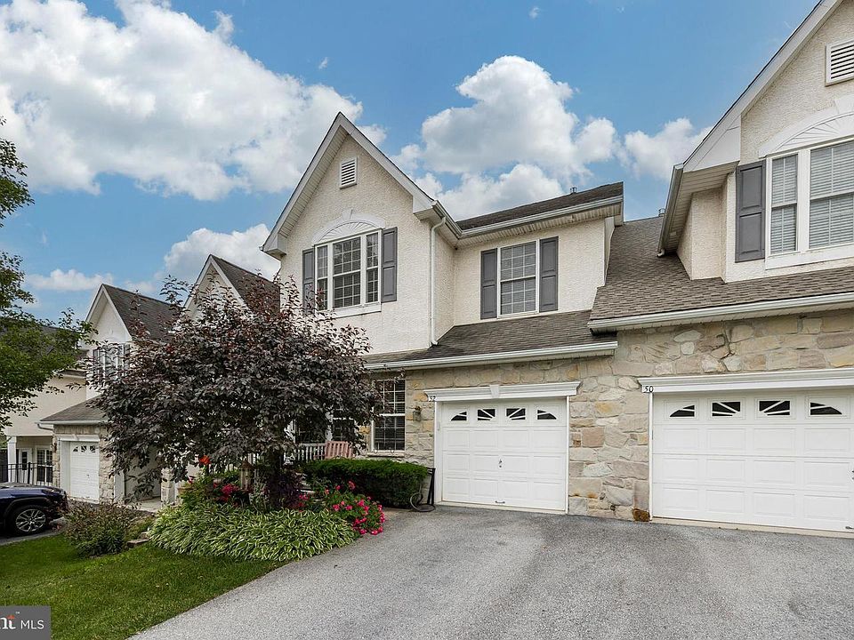 1st image of 52 Lincoln Dr