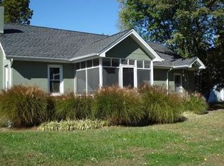 230 Point Ln, Solomons, MD 20688