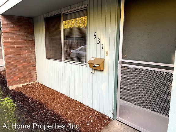 2nd image of 533 NW 19th St #7371503