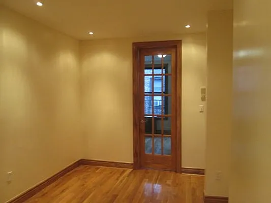 Rented by DAF Properties | media 22