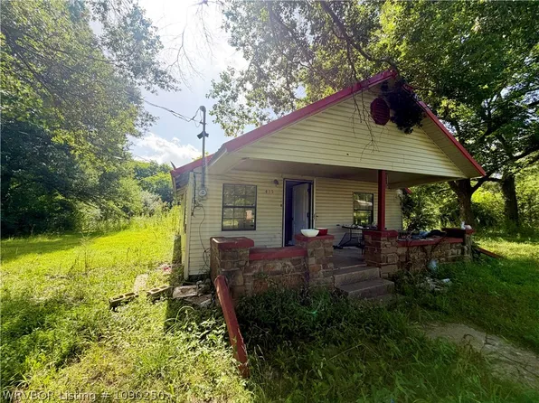 415 Redbud St, Waldron, AR 72958