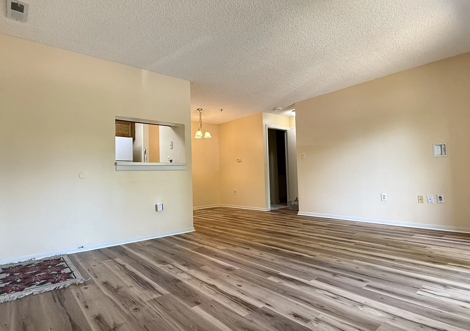 105 Ravens Crest Dr — Photo 4