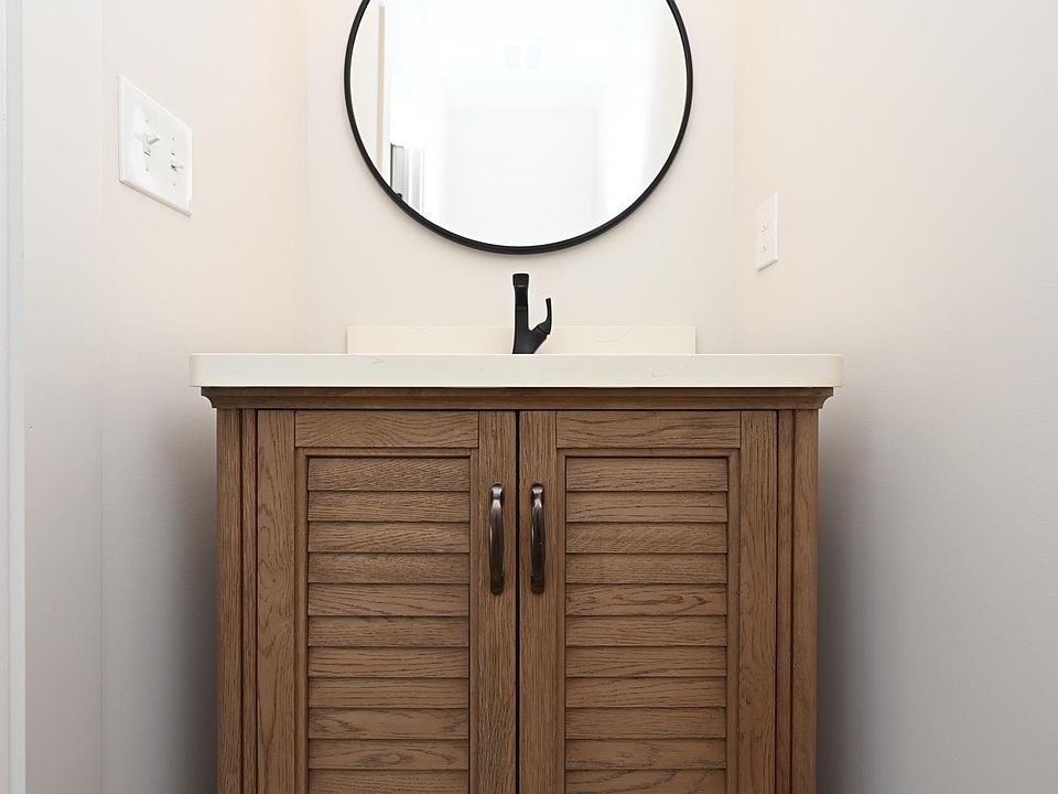 Powder room