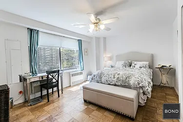 Rented by Bond New York