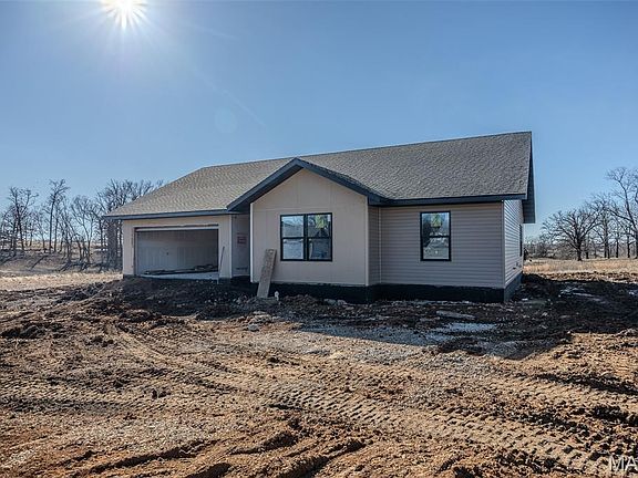 3rd image of 2051 Kay Ave