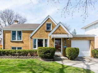 2232 S 3rd Ave, North Riverside, IL 60546