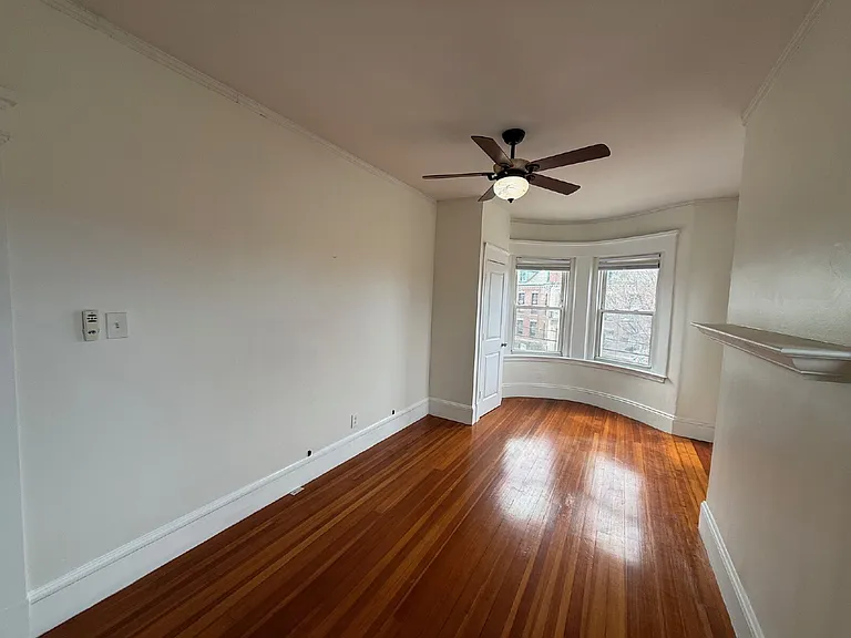 221 Shurtleff St #6 — Photo 9