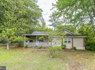 7235 Macedonia Rd, Woodford, VA 22580