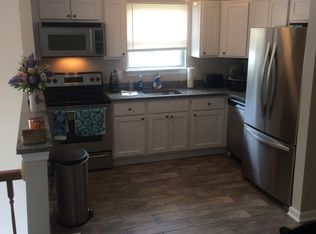 813 E Biddle Rd, Glen Burnie, MD 21060