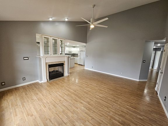 2nd image of 9421 Wynnfield Dr