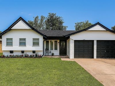 (Undisclosed Address), Moore, OK, 73160