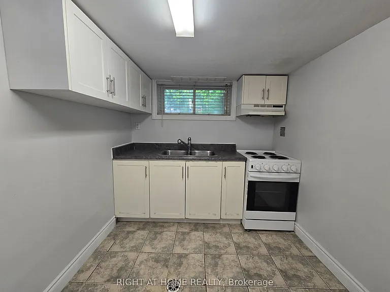 46 Haverson Blvd #BASEMENT — Photo 10