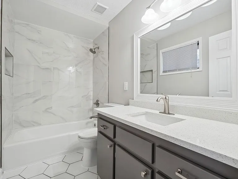 7880 Colquitt Rd — Photo 14