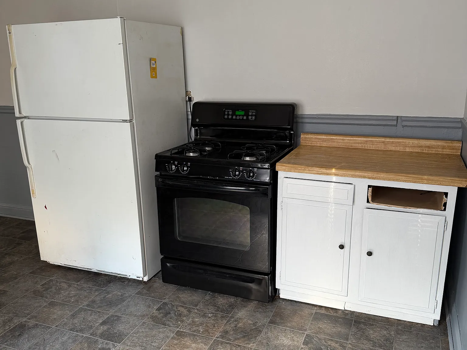 2 bed, 1000 sqft, $960 — Photo 4