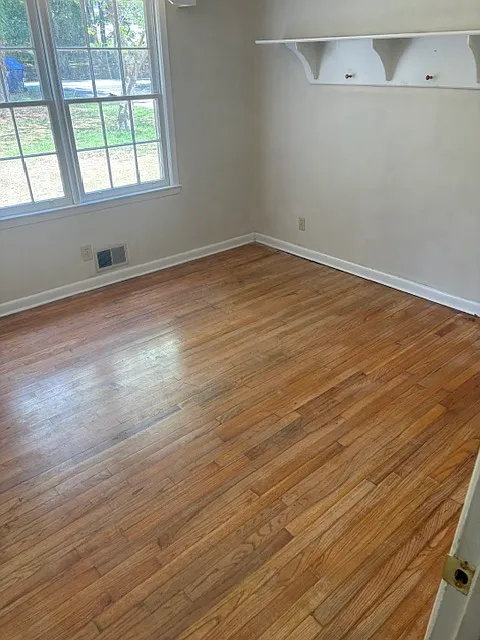 3 bed, 1421 sqft, $1,775 — Photo 2