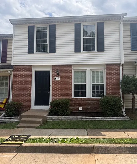 810 Wide Oak Ct — Photo 1