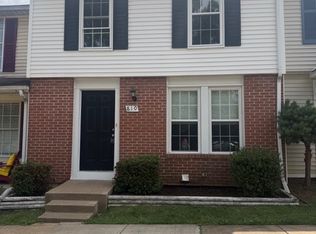 810 Wide Oak Ct, Warrenton, VA 20186